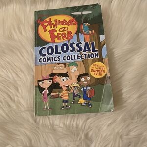 Phineas And Ferb Colossal Comics Collection